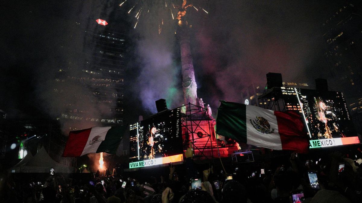 Tragedia en los festejos del Mundial: tres personas murieron por asfixia tras el triunfo de México. (Foto: Reuters)