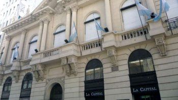 Un asaltante armado irrumpió en Diario La Capital de Rosario y se alzó con toda la recaudación