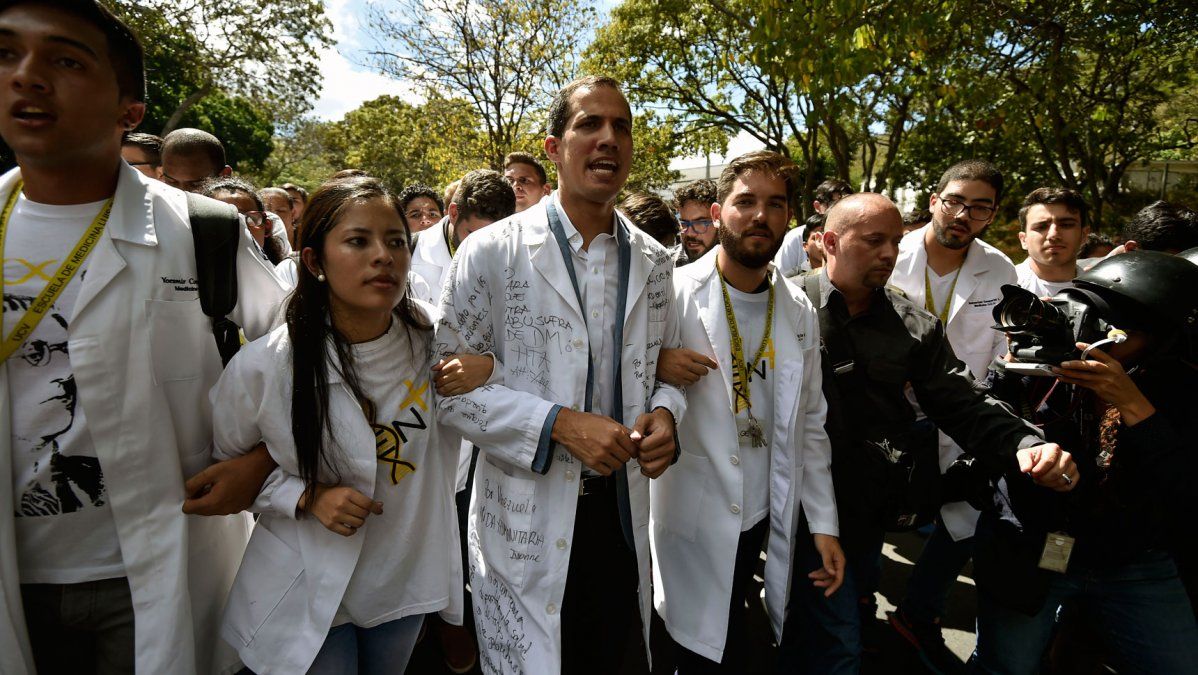 Los eurodiputados reconocen a Guaidó como presidente interino de Venezuela y le meten presión a la UE para imitarlos