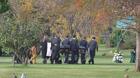 Máxima despidió a su hermana cantando Is this love, de Bob Marley