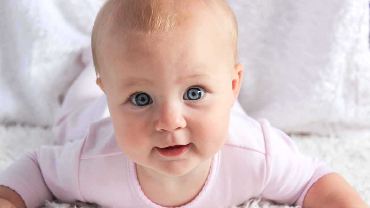 La forma en que tratás al bebé en el sueño puede revelar cómo cuidás (o descuidás) aspectos importantes de tu vida. Foto: Significado de los sueños/Internet/Sueño. La forma en que tratás al bebé en el sueño puede revelar cómo cuidás (o descuidás) aspectos importantes de tu vida. Foto: Significado de los sueños/Internet/Sueño.