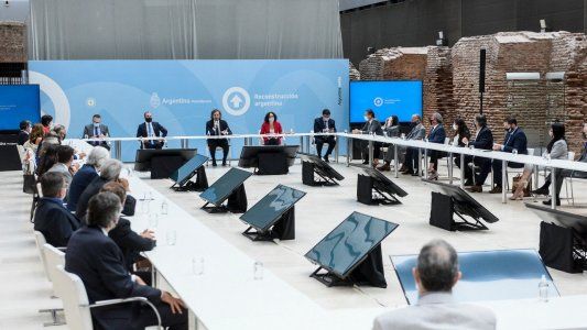 Gobierno y empresarios: el acuerdo sobre la inflación, cadenas de valor y el sorpresivo aplauso a Martín Guzmán