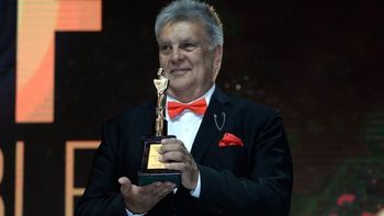 el sorpresivo anuncio de luis ventura sobre el futuro de los premios martin fierro