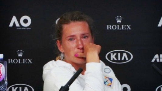El llanto desconsolado de Victoria Azarenka, la ex número 1 del mundo que rompió en llanto por la tenencia de su hijo