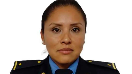 Fue condenada a perpetua la policía que mató a su compañera porque salía con su ex