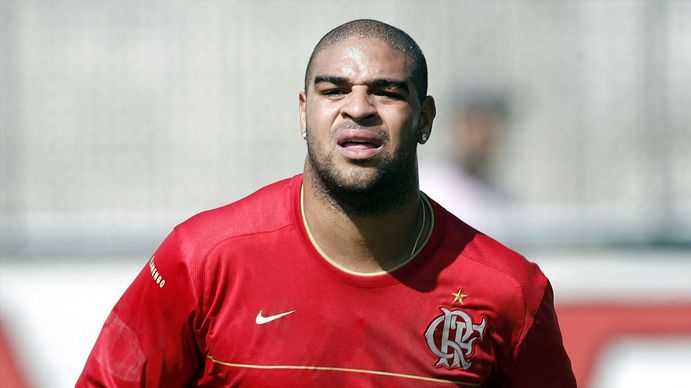 El desgarrador testimonio de Adriano, la exestrella del fútbol de Brasil que preocupa al mundo