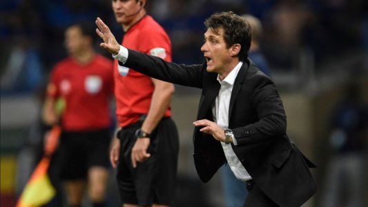 Barros Schelotto se puso picante: El técnico de Boca supo ganar el partido; el técnico de Cruzeiro, no