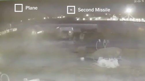 Irán rechaza negociar un nuevo tratado nuclear mientras aparece otro video de los misiles contra el avión ucraniano
