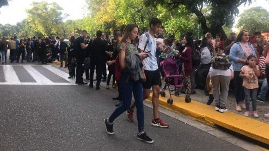 Evacuaron el Shopping Unicenter por amenaza de bomba