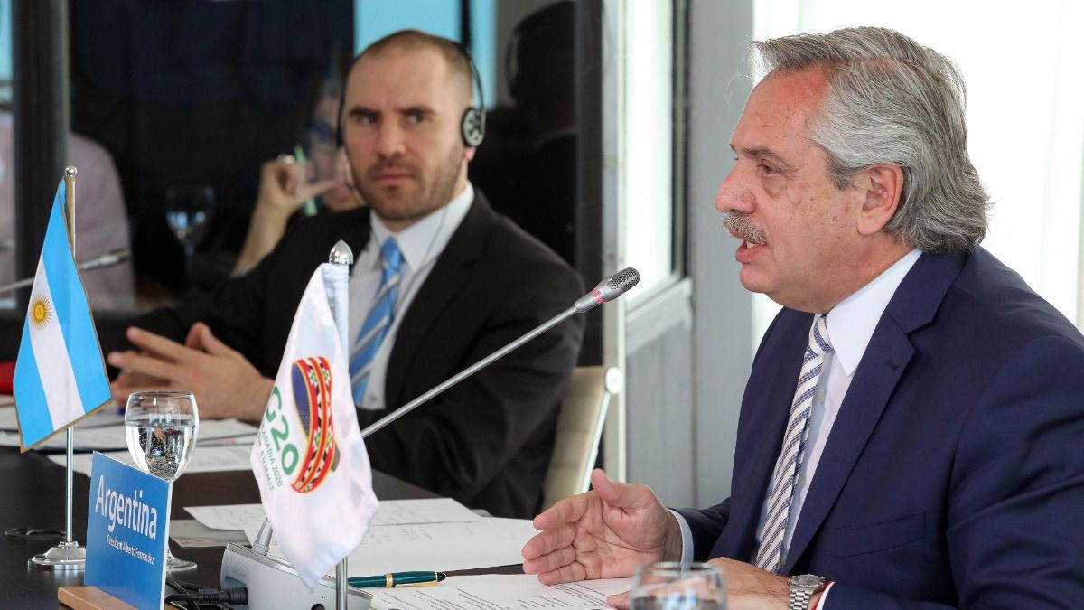 Diálogos con José Tasa: bonos, restricciones cambiarias y la asunción de Biden