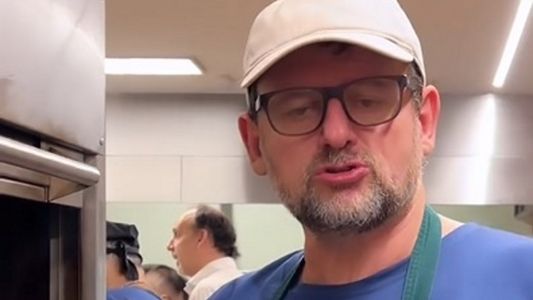 El requisito excluyente de la búsqueda laboral de Christophe Krywonis que hizo estallar la polémica