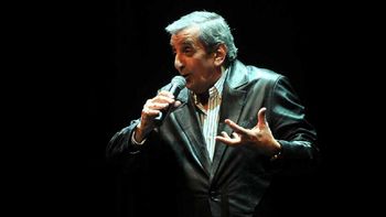 Polémica por la actuación del Negro Álvarez en Cosquín: lo trataron de machista y homofóbico