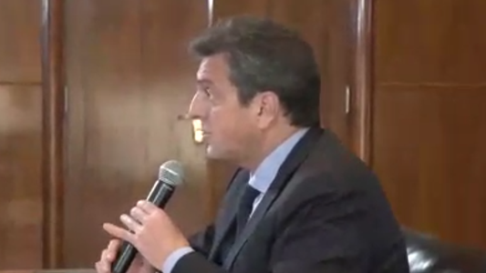 El video de Sergio Massa por la falta de neumáticos: No podemos ser rehenes