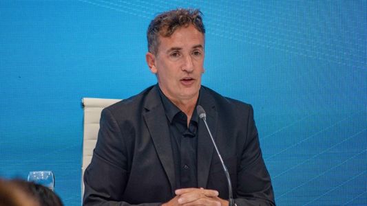 Beligoy se sumó a la polémica por el arbitraje de Dóvalo y le apuntó a Tevez con una dura carta