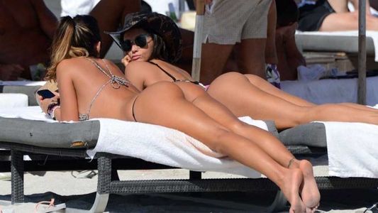 Karina Jelinek, al estilo Isabel Macedo, también viaja en avión privado