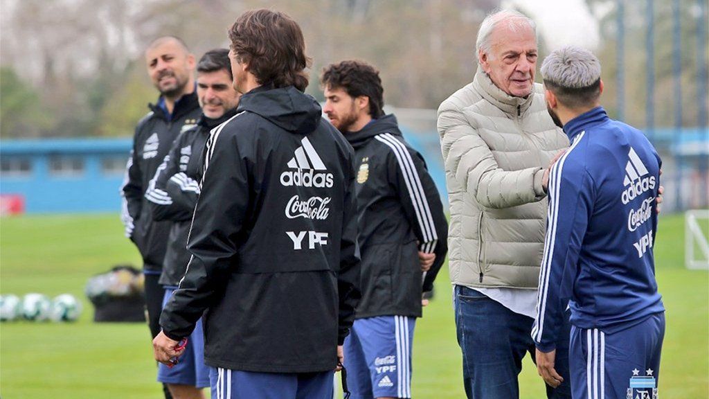 La Selección Argentina comenzó a prepararse para la Copa América con la presencia de Menotti