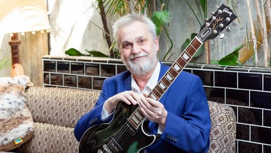 David Lebón cierra su gira con un autorecital en el Hipódromo de Palermo