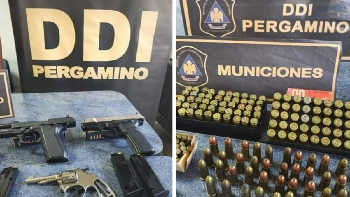 Las armas y las municiones halladas en la vivienda del sacerdote.&nbsp;