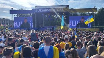 Cumbre de la OTAN: un invitado inesperado despertó el furor de la gente en Lituania