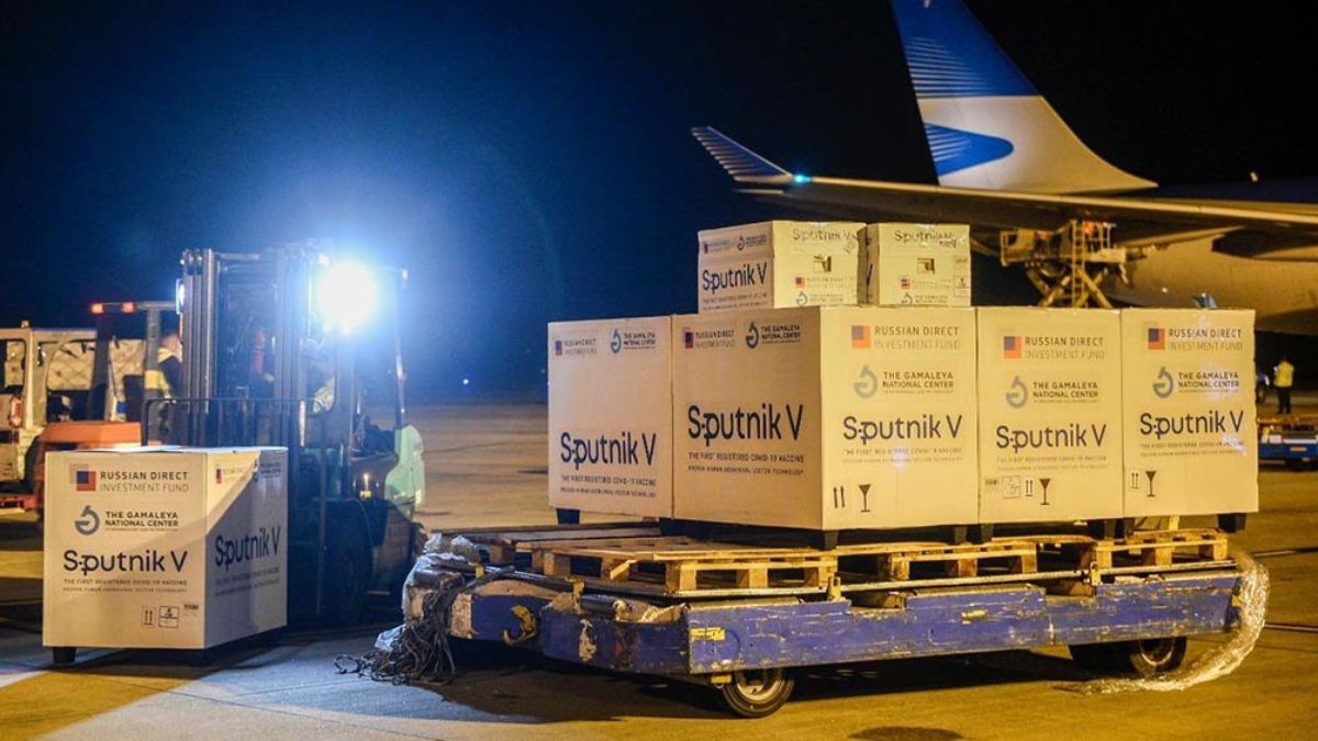 El miércoles arribará al Aeropuerto Internacional de Ezeiza un segundo avión con vacunas Sputnik V desde Rusia. Foto: Twitter de Pablo Ceriani.