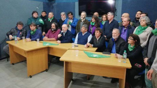 Camioneros dio detalles sobre el paro del jueves: se suman estatales y docentes, y aseguran que no habrá cortes de rutas