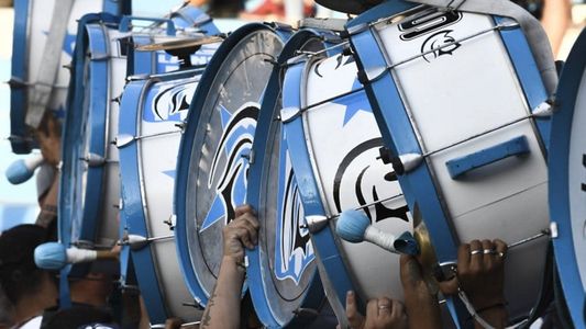 Balas para todos: interna en la barra de Racing y amenazas cruzadas