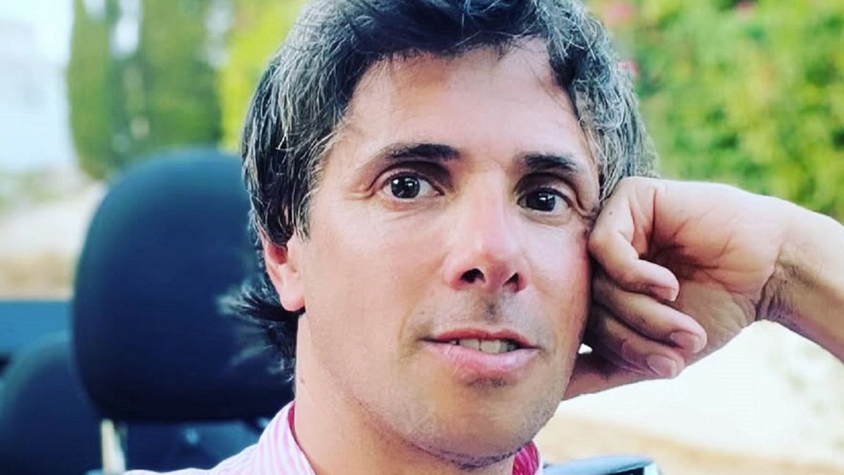 Robertito Funes Ugarte mostró la denuncia al hombre que lo amenazó: A los violentos...