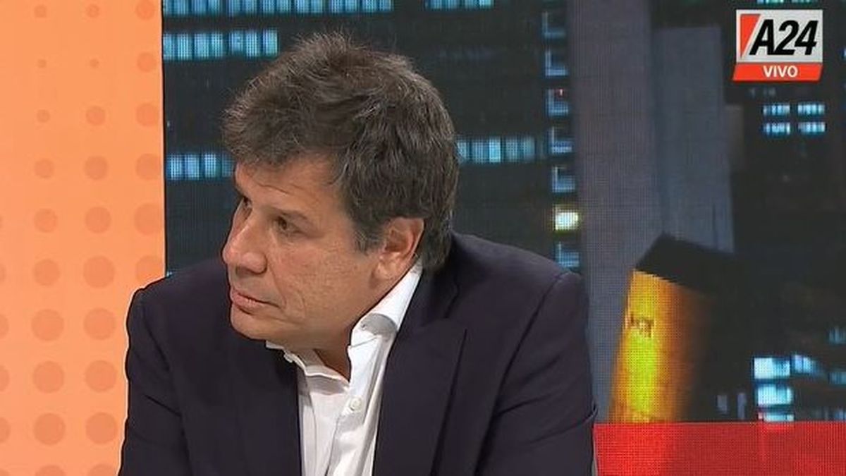 El precandidato Facundo Mannes atizó el enfrentamiento con Diego Santilli.