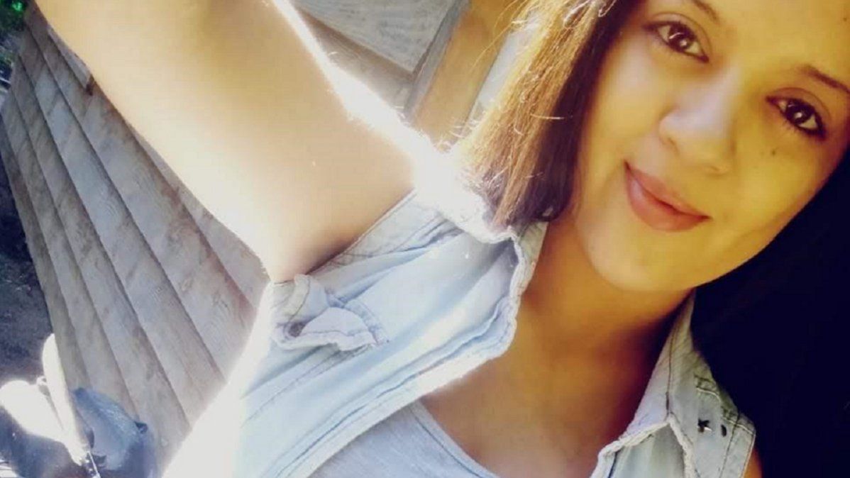 Tras el femicidio de su amiga Guadalupe Lucía Murer se mudó a un refugio municipal con su hija. También está en riesgo. 