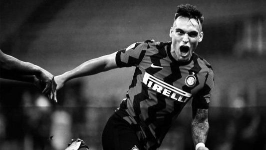 Le pegó desde Avellaneda: Lautaro Martínez entró y aportó un golazo en la victoria de Inter ante Nápoli