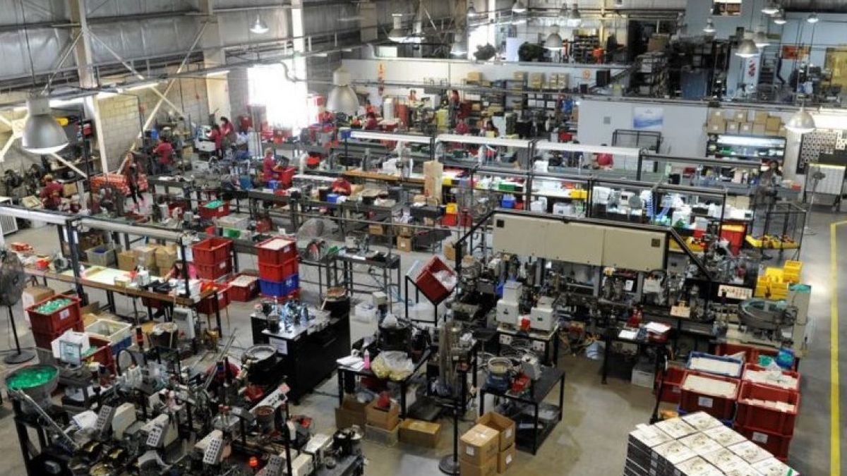 Trabajo: el crecimiento más destacado del empleo en el segundo trimestre se dio en el tramo de las firmas medianas.