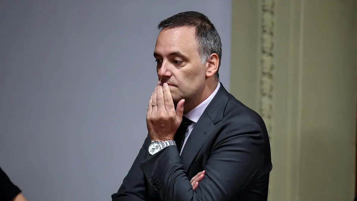 Manuel Adorni presentó ante la Justicia la justificación de su patrimonio en la causa por presunto enriquecimiento ilícito
