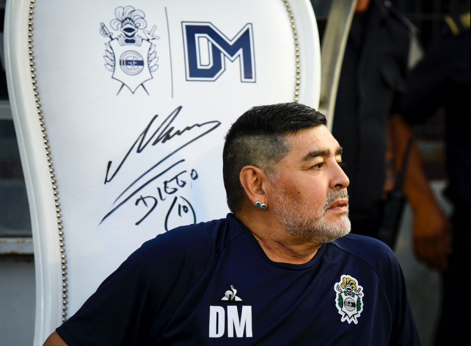 La Superliga de Maradona: las 10 mejores fotos del 10 en su regreso al fútbol argentino