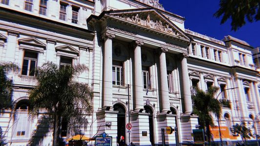 Docentes de la UBA darán mañana una clase magistral en Plaza de Mayo