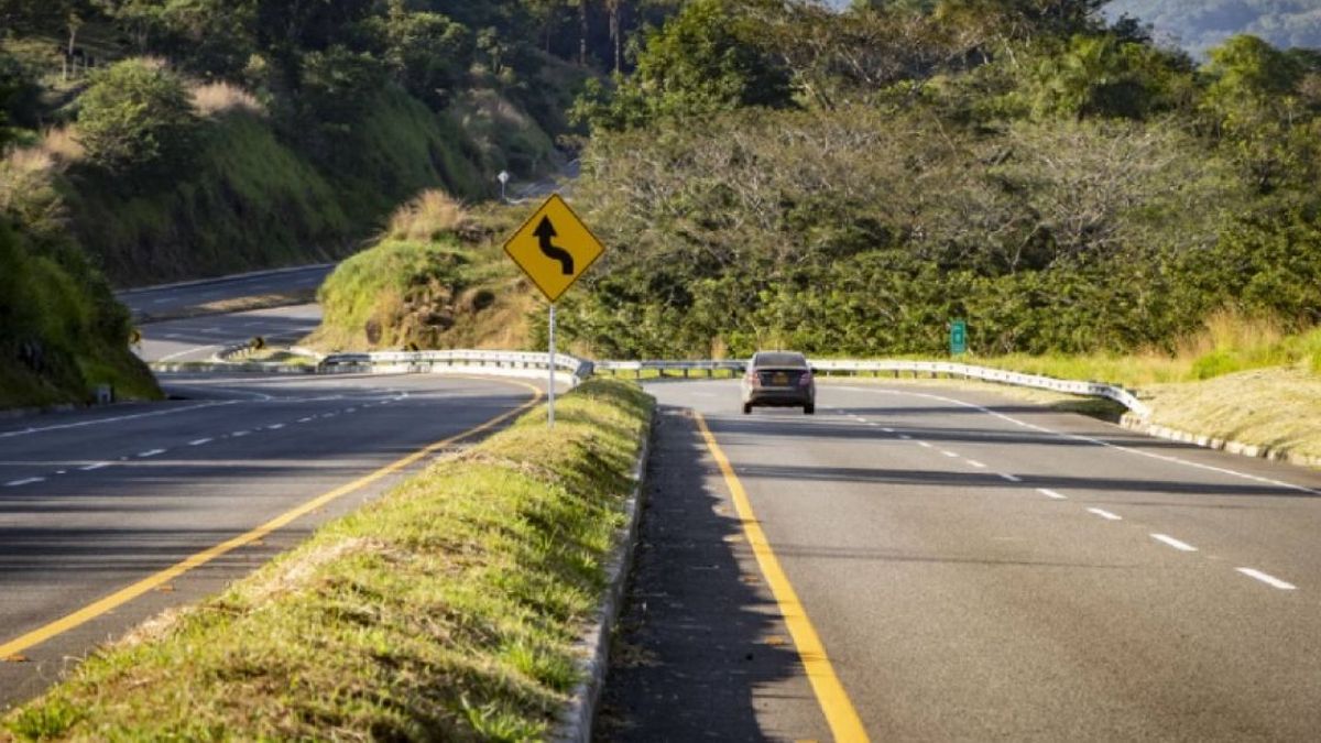 Apunta a la creación de caminos rurales