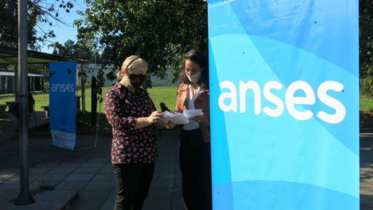 Jubilaciones, Pensiones, AUH, AUE: Quiénes cobran hoy 12 de mayo 2021