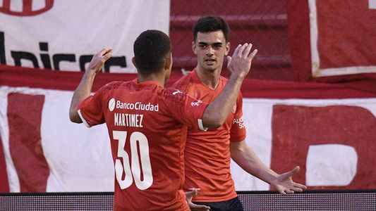 Independiente le ganó 1-0 a Huracán en Parque Patricios y sigue prendido arriba