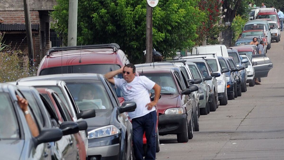 Amplían los plazos para tramitar la VTV en la ciudad de Buenos Aires. (Télam)