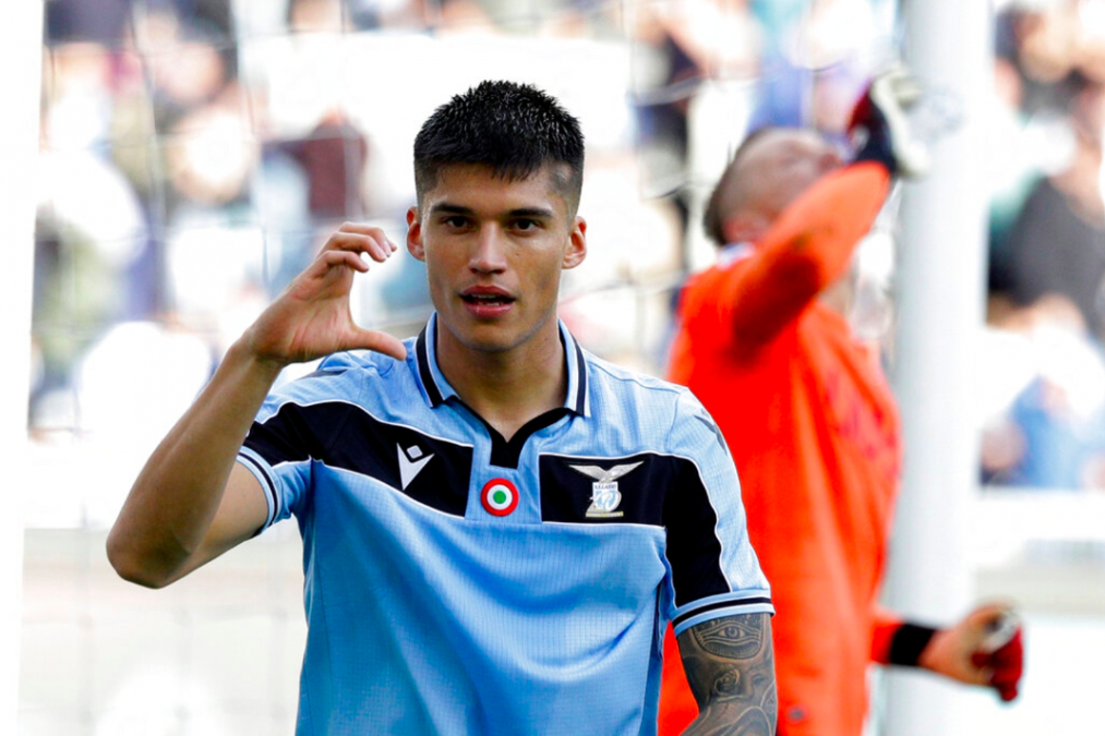 Serie A: con un gol de Correa, Lazio le ganó 2-0 a Bologna y se trepó a la cima en una fecha afectada por el coronavirus