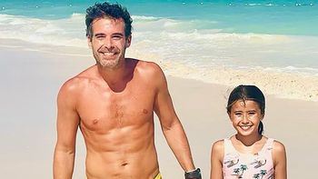 el tierno video de nicolas cabre con su hija rufina en sus paradisiacas vacaciones: mi companerita siempre el tierno video de nicolas cabre con su hija rufina en sus paradisiacas vacaciones: mi companerita siempre