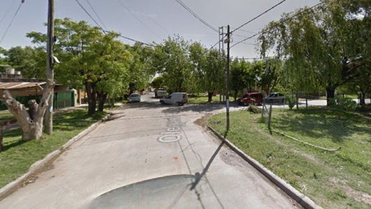 Un policía mató a un motochorro que quiso asaltar a una mujer y quedó detenido