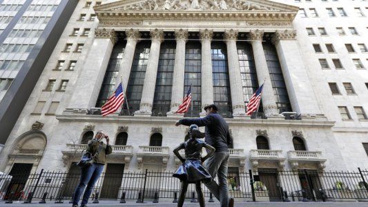 Fondos pueden gatillar seguros contra default contra Argentina tras impago de intereses a bonistas