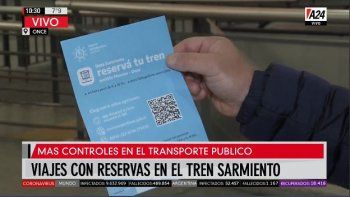 Desde el lunes se puede reservar el asiento para viajar en el tren Sarmiento