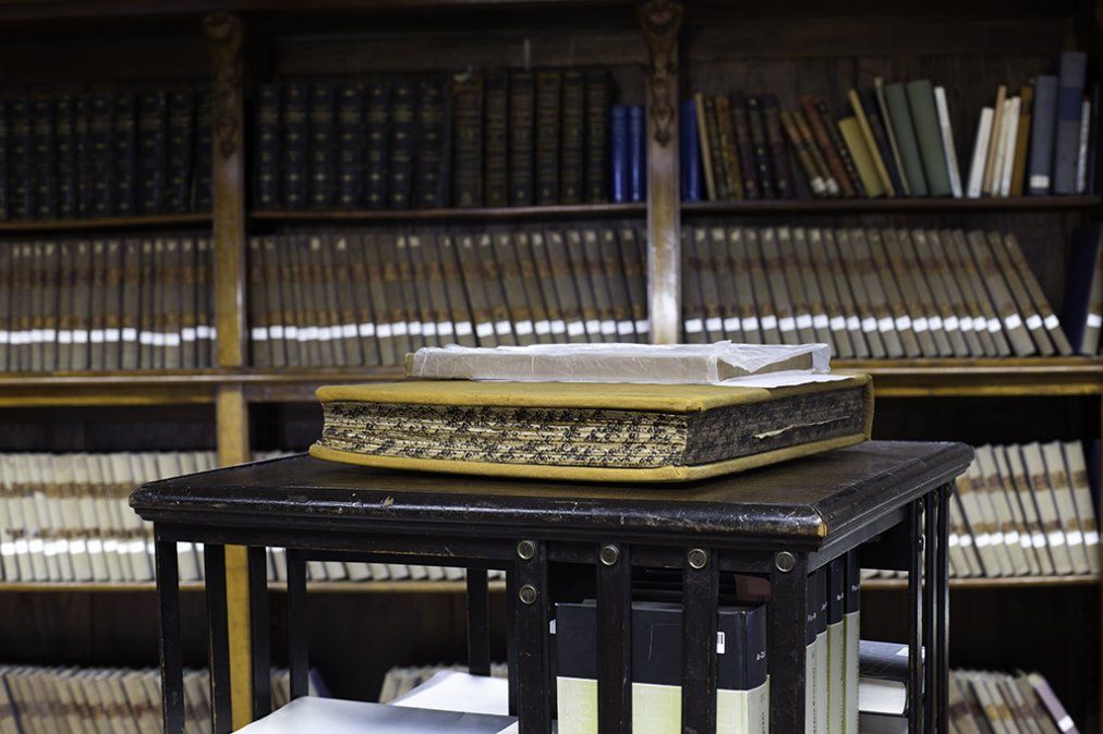 En el día del escritor, la Biblioteca Nacional relanza su sello editorial