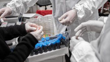 La Unión Europea apoya liberar las patentes de vacunas