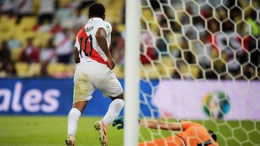 Copa América: el Perú de Gareca le ganó 3-1 a Bolivia y encaminó su clasificación a cuartos de final