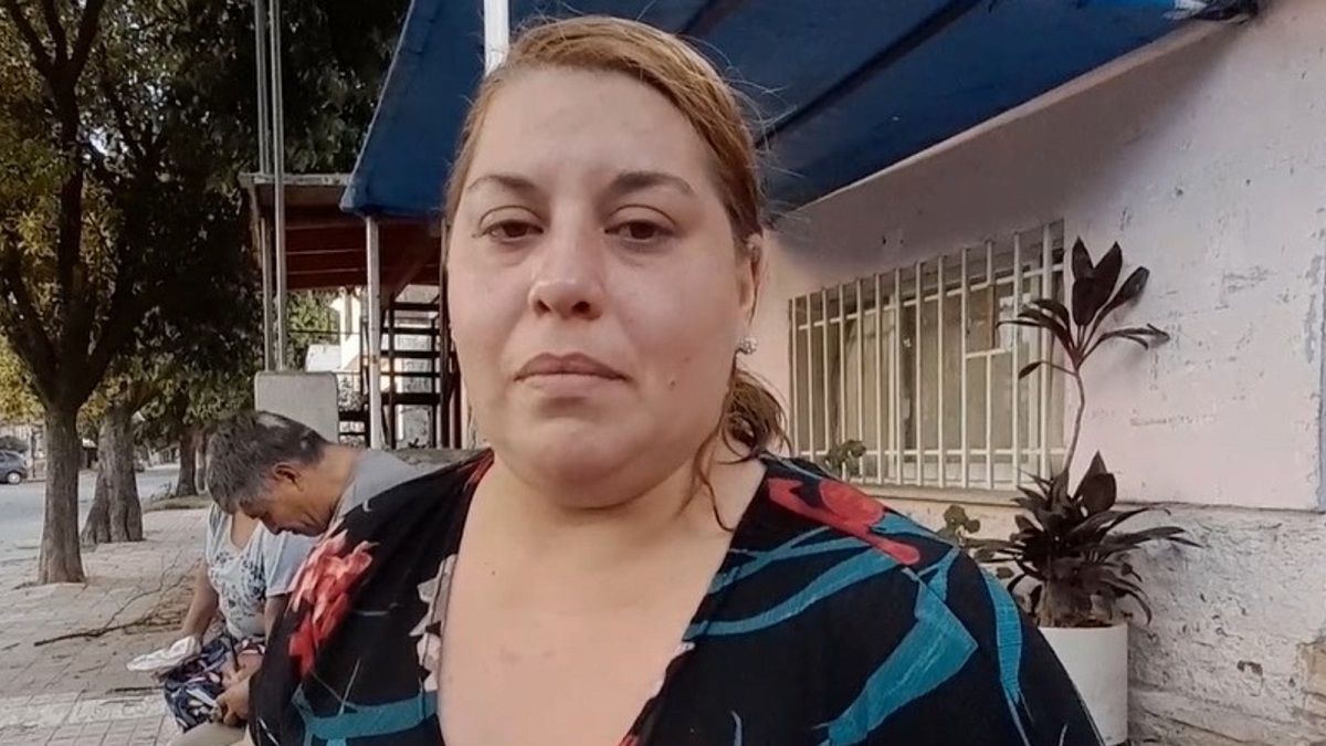 Bel&eacute;n Jaime, la madre del nene hallado muerto en un freezer (Foto: gentileza diario Clar&iacute;n).