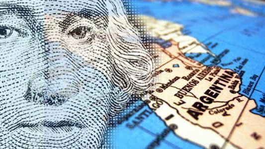 El Banco Central anunció nuevas restricciones para el pago de deudas en dólares de las provincias