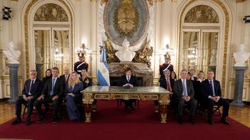 Milei anunció sanciones a petroleras que operen en Malvinas y la construcción de una base naval en Ushuaia