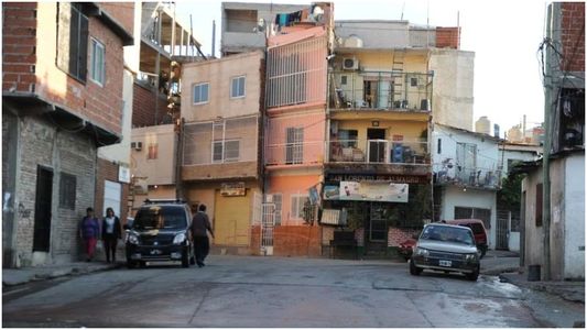 Crimen mafioso en la 1-11-14: le pegaron tres tiros por la espalda y escaparon